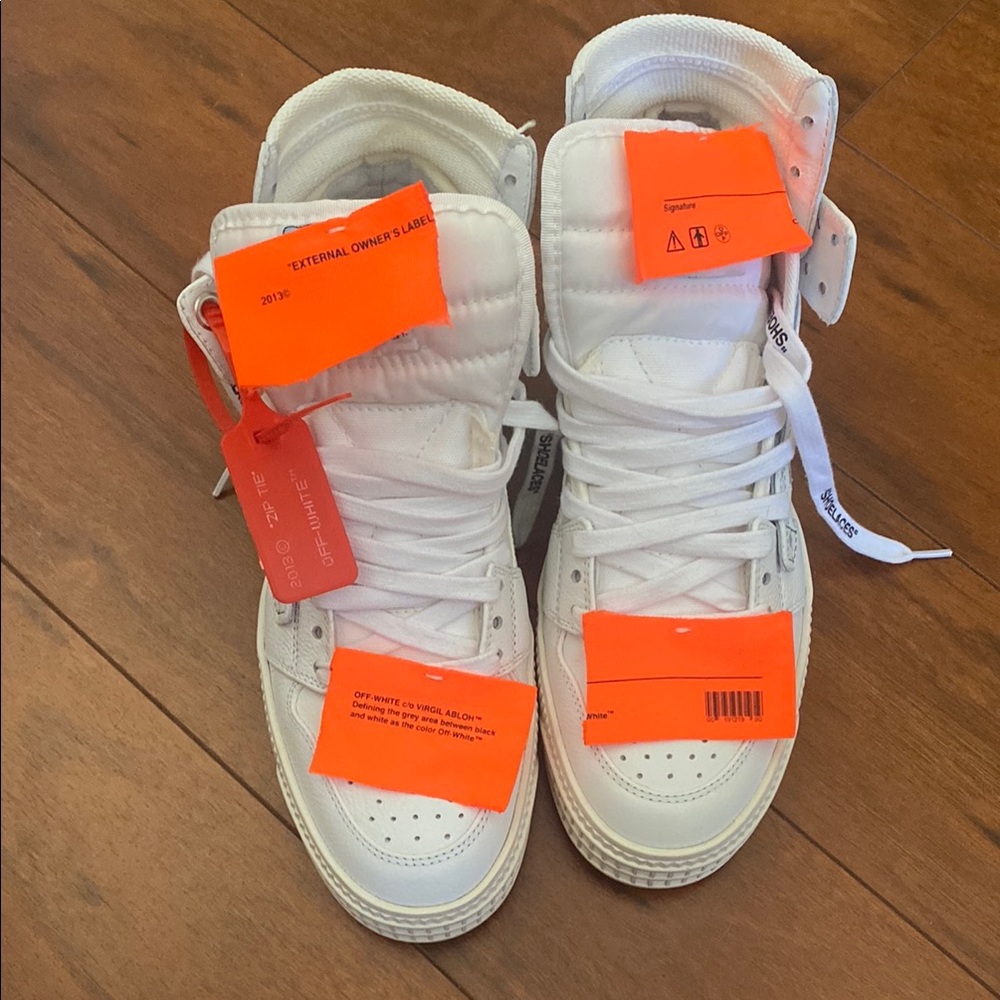 White High-Top Women Sneakers